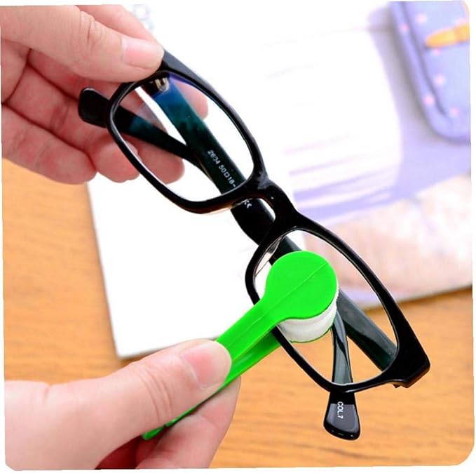 4 PCS GLASSES CLEANER MICROFIBER TOOL - NightBug.pk